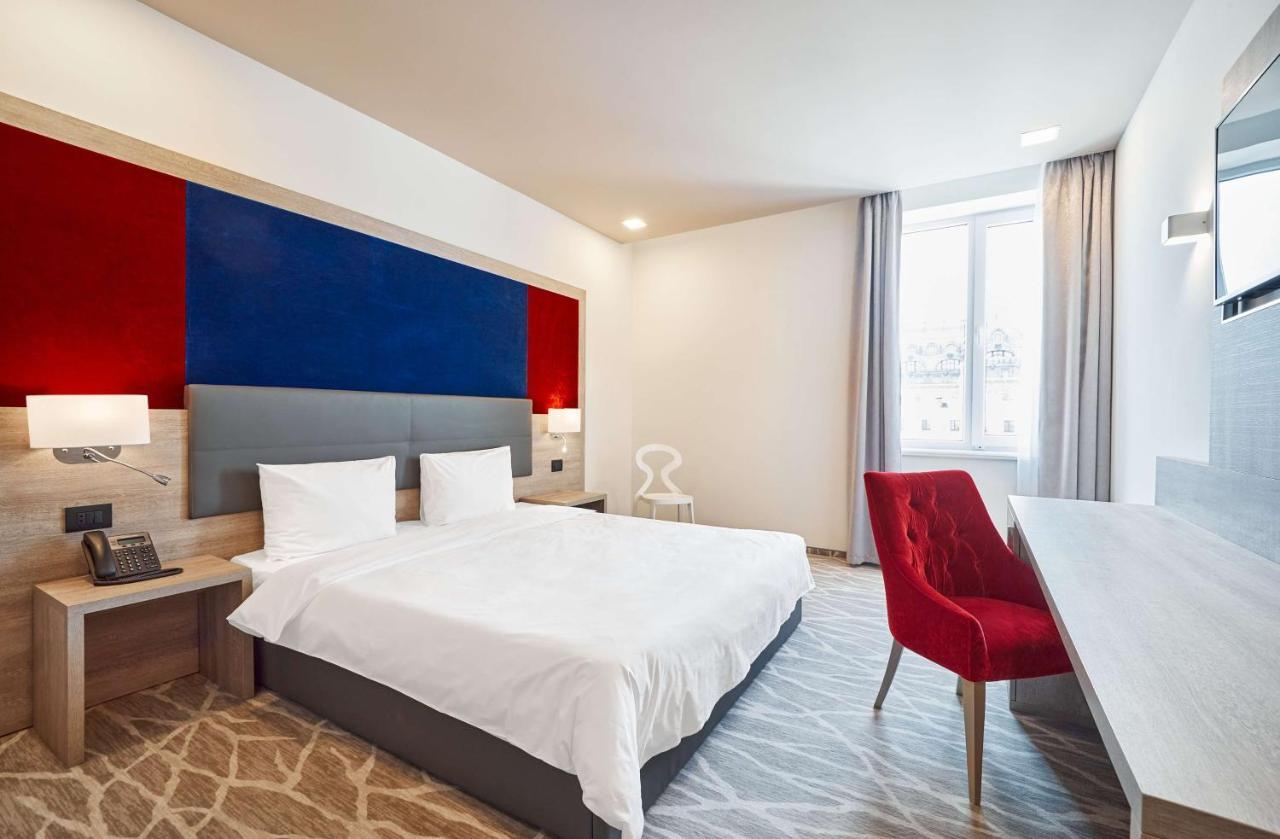 Radisson Hotel City Centre Odessa Esterno foto