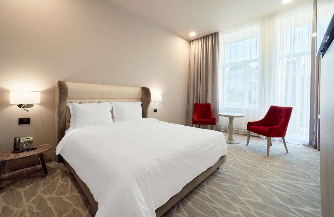 Radisson Hotel City Centre Odessa Esterno foto